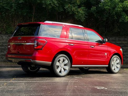 Used 2022 Ford Expedition King Ranch AWD/4WD image 5
