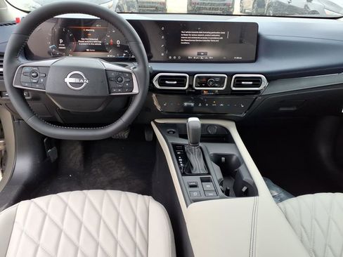 New 2026 Nissan Sentra SL image 9