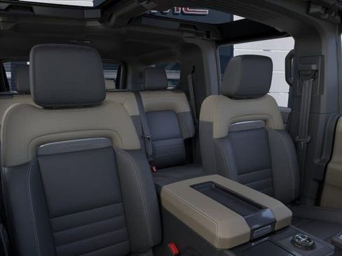 New 2026 GMC Hummer EV SUV AWD/4WD image 24