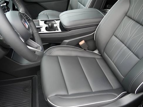 New 2026 Buick Enclave Avenir w/ Super Cruise Package image 10