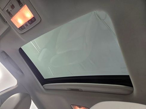 Used 2010 Lexus HS 250h image 17