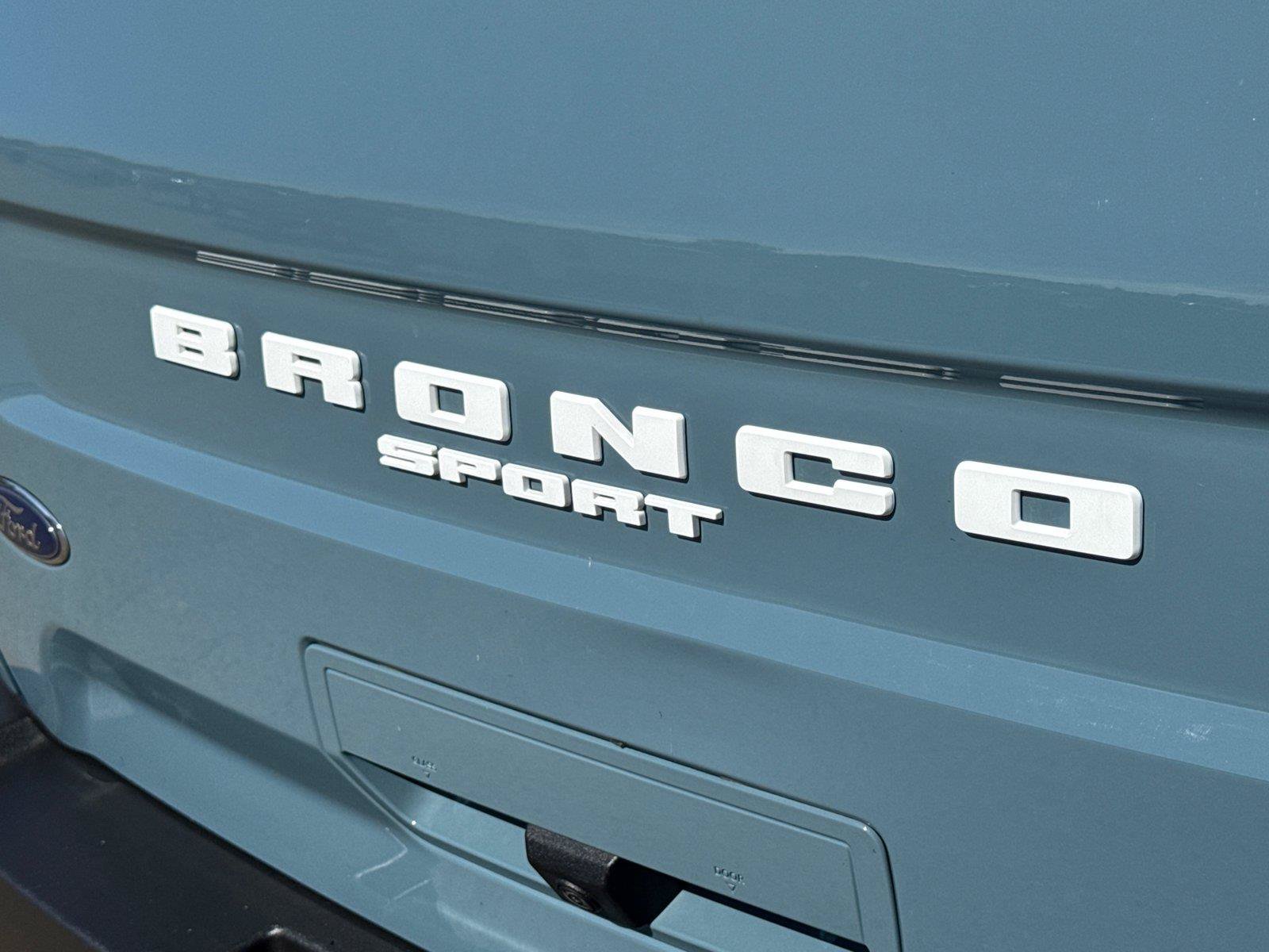 Certified 2023 Ford Bronco Sport Outer Banks w/ Tech Package AWD/4WD image 13