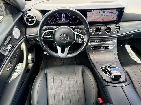 Used 2020 Mercedes-Benz E 350 Sedan image 16