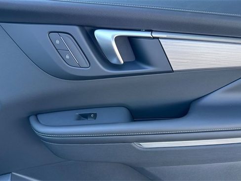 New 2026 Buick Enclave Preferred w/ Power Package image 21