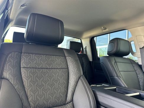 Used 2024 Toyota Tundra Limited image 17