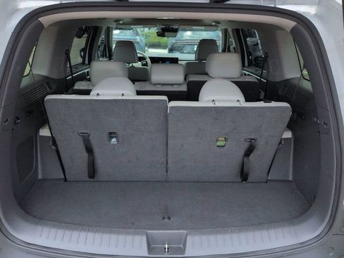 Used 2025 Hyundai Santa Fe Limited FWD image 13