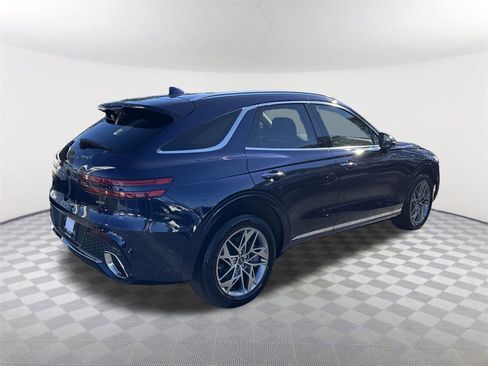 Used 2025 Genesis GV70 2.5T image 5