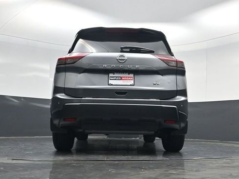 Used 2024 Nissan Rogue SV image 50