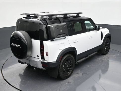 Used 2023 Land Rover Defender 110 S AWD/4WD image 14