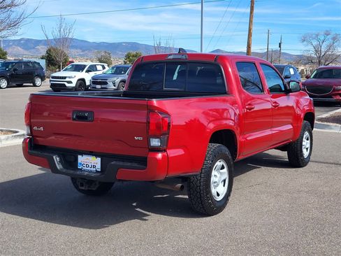 Used 2022 Toyota Tacoma SR image 5