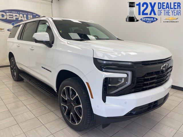 New 2026 Chevrolet Suburban RST w/ Comfort Package AWD/4WD image 1
