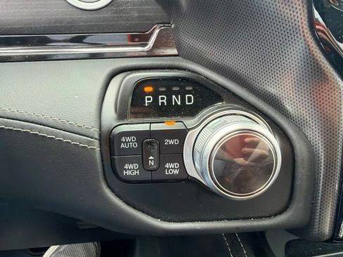 Used 2022 RAM 1500 Limited AWD/4WD image 22