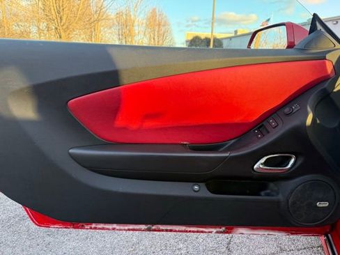 Used 2014 Chevrolet Camaro LT image 8