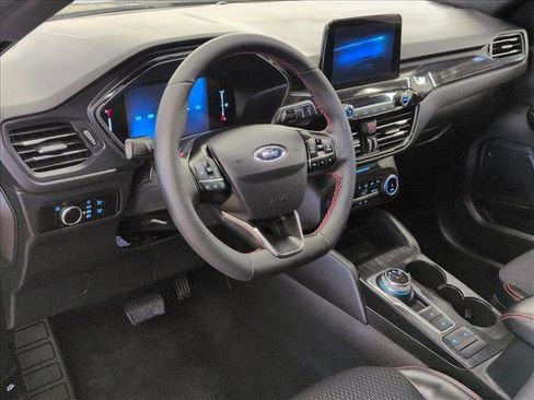 Used 2025 Ford Escape ST-Line image 10