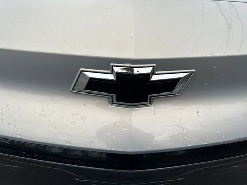 Certified 2023 Chevrolet Bolt EUV LT w/ Comfort Package image 9