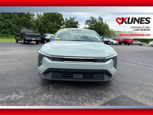 Used 2025 Kia K4 FWD image 10