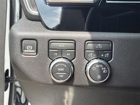 New 2025 GMC Sierra 1500 SLE w/ Snow Plow Prep Package image 8