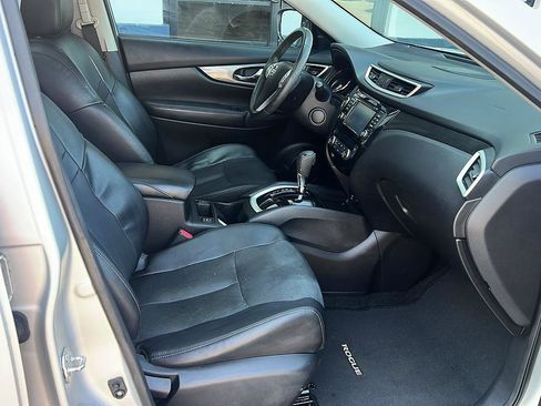 Used 2016 Nissan Rogue SL w/ SL Premium Package FWD image 33