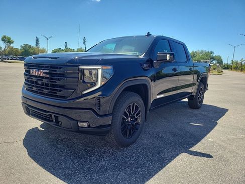 New 2026 GMC Sierra 1500 Elevation image 2