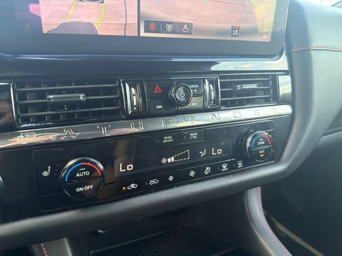 Used 2026 Nissan Pathfinder Rock Creek AWD/4WD image 28