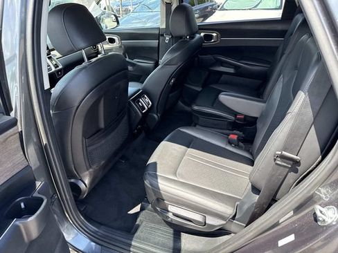 Used 2023 Kia Sorento X-Line EX AWD/4WD image 17