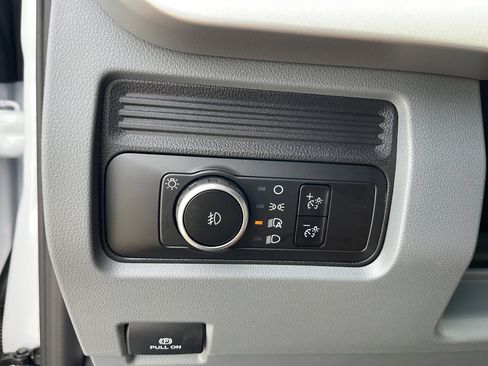 New 2026 Ford F350 XL w/ XL Chrome Package AWD/4WD image 21