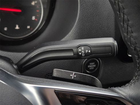 Used 2025 Mercedes-Benz Sprinter 2500 image 23