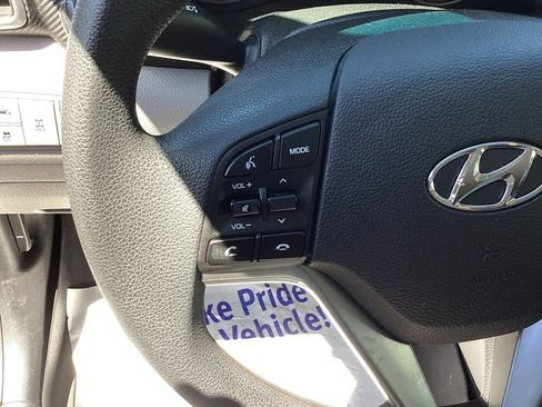 Used 2020 Hyundai Tucson AWD image 29