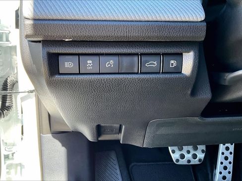 New 2026 Toyota Camry SE image 18