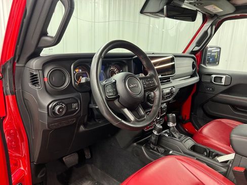 Used 2024 Jeep Wrangler Unlimited Rubicon 392 AWD/4WD image 17
