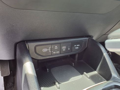 Used 2025 Kia K4 GT-Line w/ GT-Line Sunroof Package FWD image 7