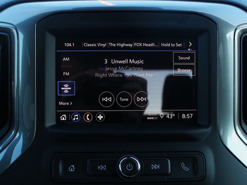 New 2026 Chevrolet Silverado 1500 Custom w/ Turbomax Blackout Package image 29