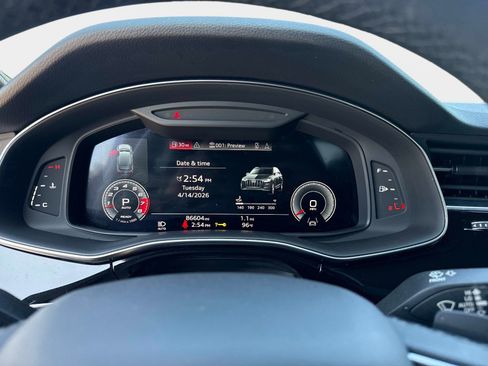 Used 2021 Audi Q7 3.0T Premium Plus w/ Executive Package image 27