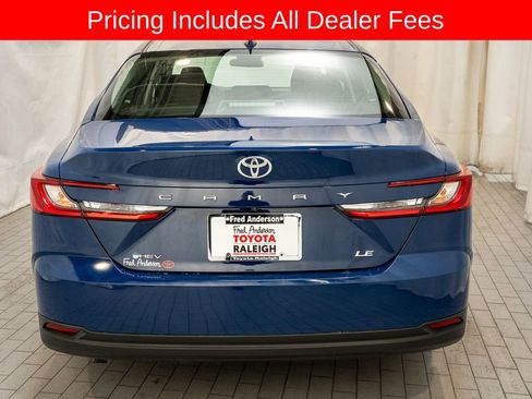 Certified 2025 Toyota Camry LE FWD image 4