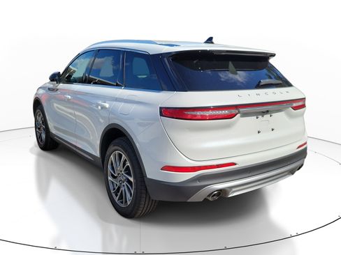 Used 2022 Lincoln Corsair AWD w/ Equipment Group 101A image 4