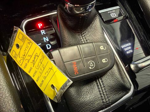 Used 2023 Jeep Compass Limited AWD/4WD image 36
