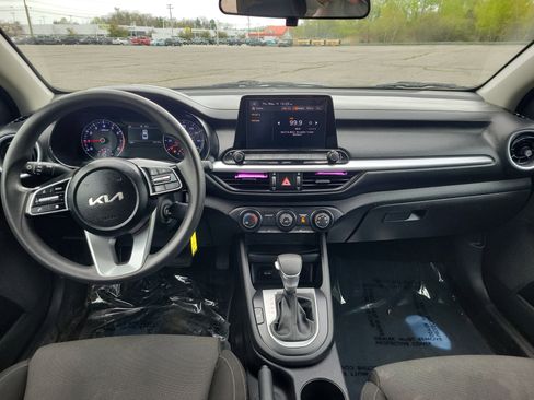 Used 2023 Kia Forte LXS FWD image 18