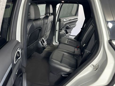 Used 2013 Porsche Cayenne Diesel image 30
