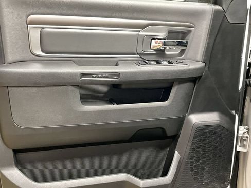 Used 2024 RAM 1500 Classic SLT AWD/4WD image 12