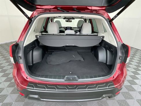 Certified 2023 Subaru Forester Premium AWD/4WD image 28