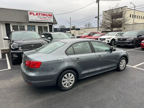 Used 2014 Volkswagen Jetta S image 6