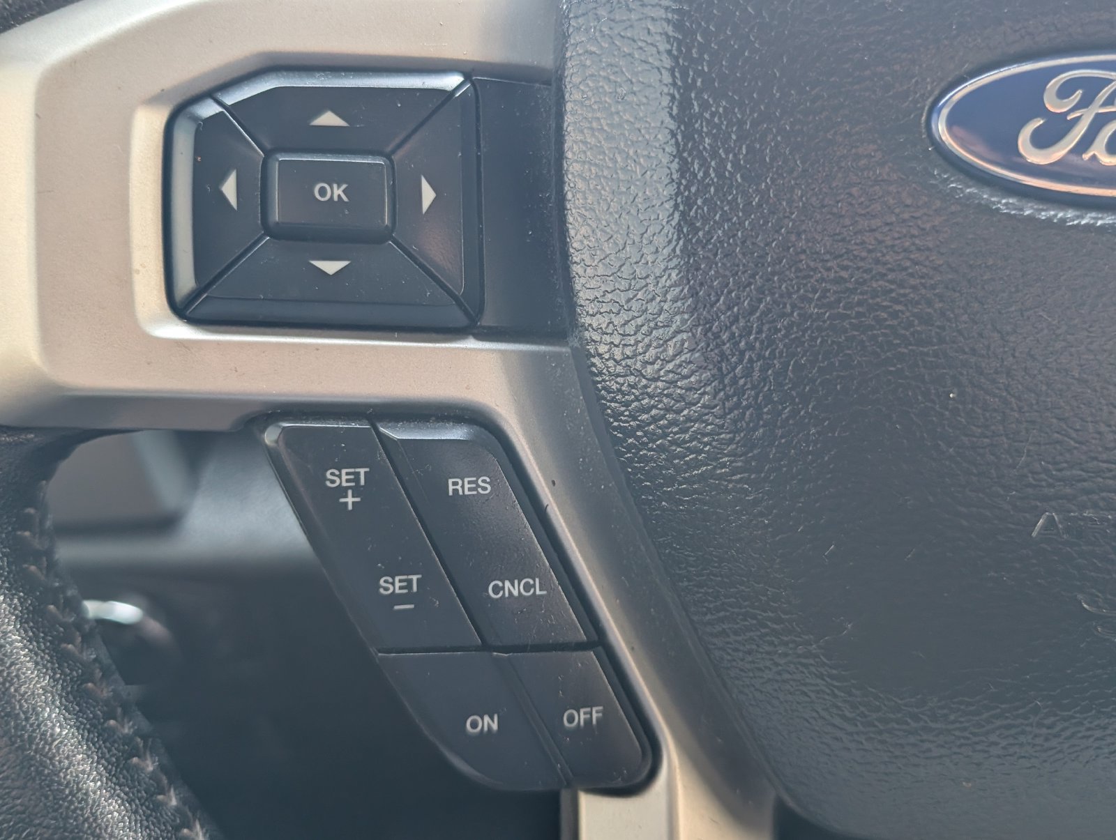 Used 2019 Ford F150 Lariat AWD/4WD image 18