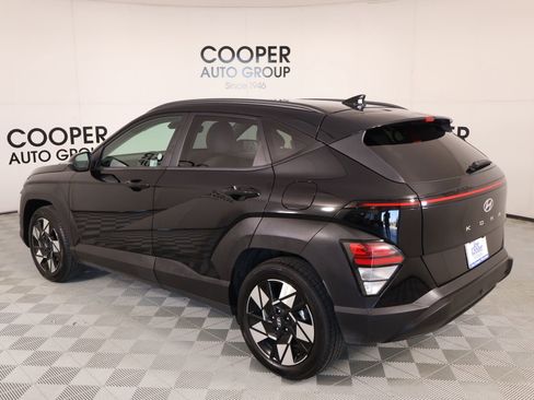 Used 2025 Hyundai Kona SEL FWD image 21