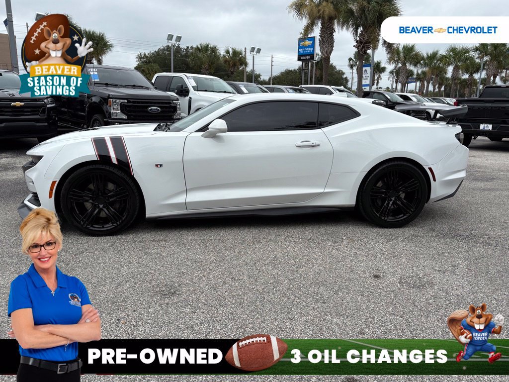 Used 2020 Chevrolet Camaro SS RWD image 4