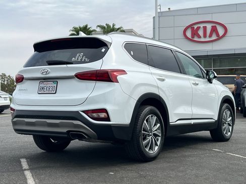 Used 2020 Hyundai Santa Fe SEL w/ Convenience Package FWD image 3