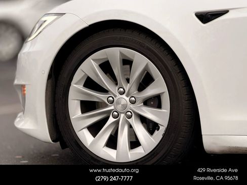 Used 2017 Tesla Model S 75D image 21