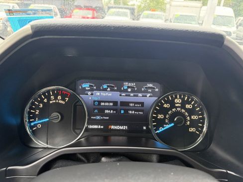 Used 2016 Ford F150 Lariat w/ Equipment Group 502A Luxury AWD/4WD image 28