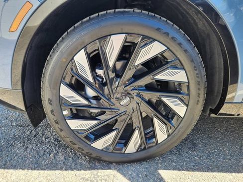 New 2026 Lincoln Nautilus Reserve w/ Jet Appearance Package AWD/4WD image 18