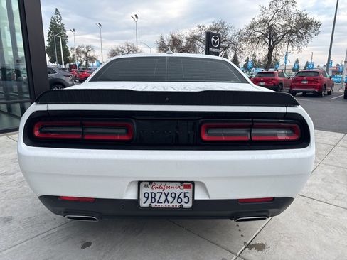 Used 2022 Dodge Challenger GT w/ Plus Package image 6