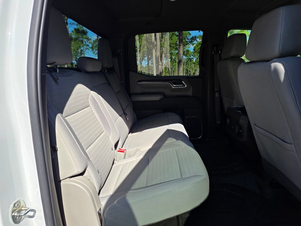 Used 2023 Chevrolet Silverado 1500 LT w/ Protection Package RWD image 19